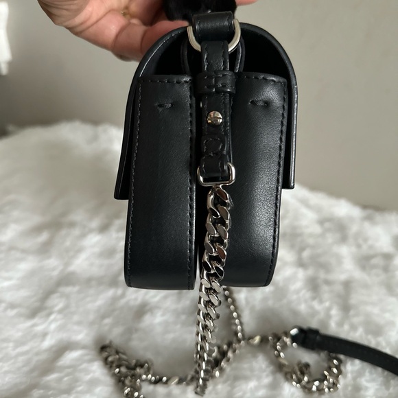 Authentic Fendi - Picture 4 of 12